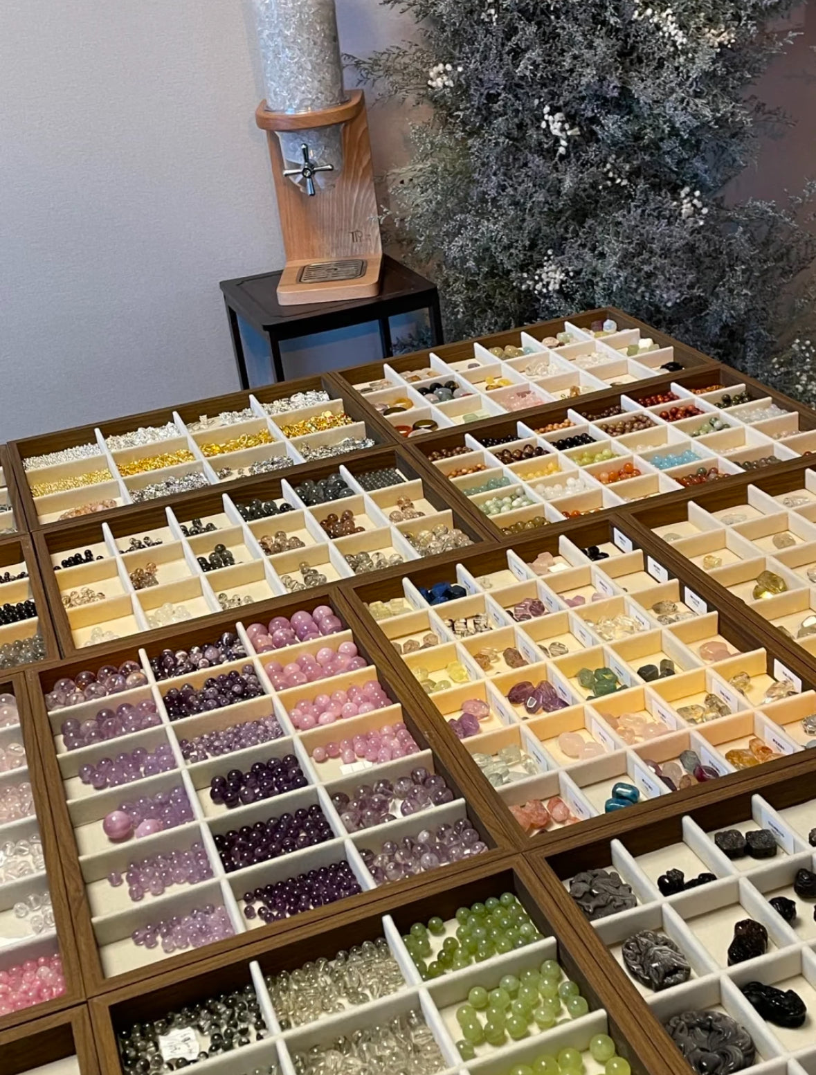 large drops randomly select